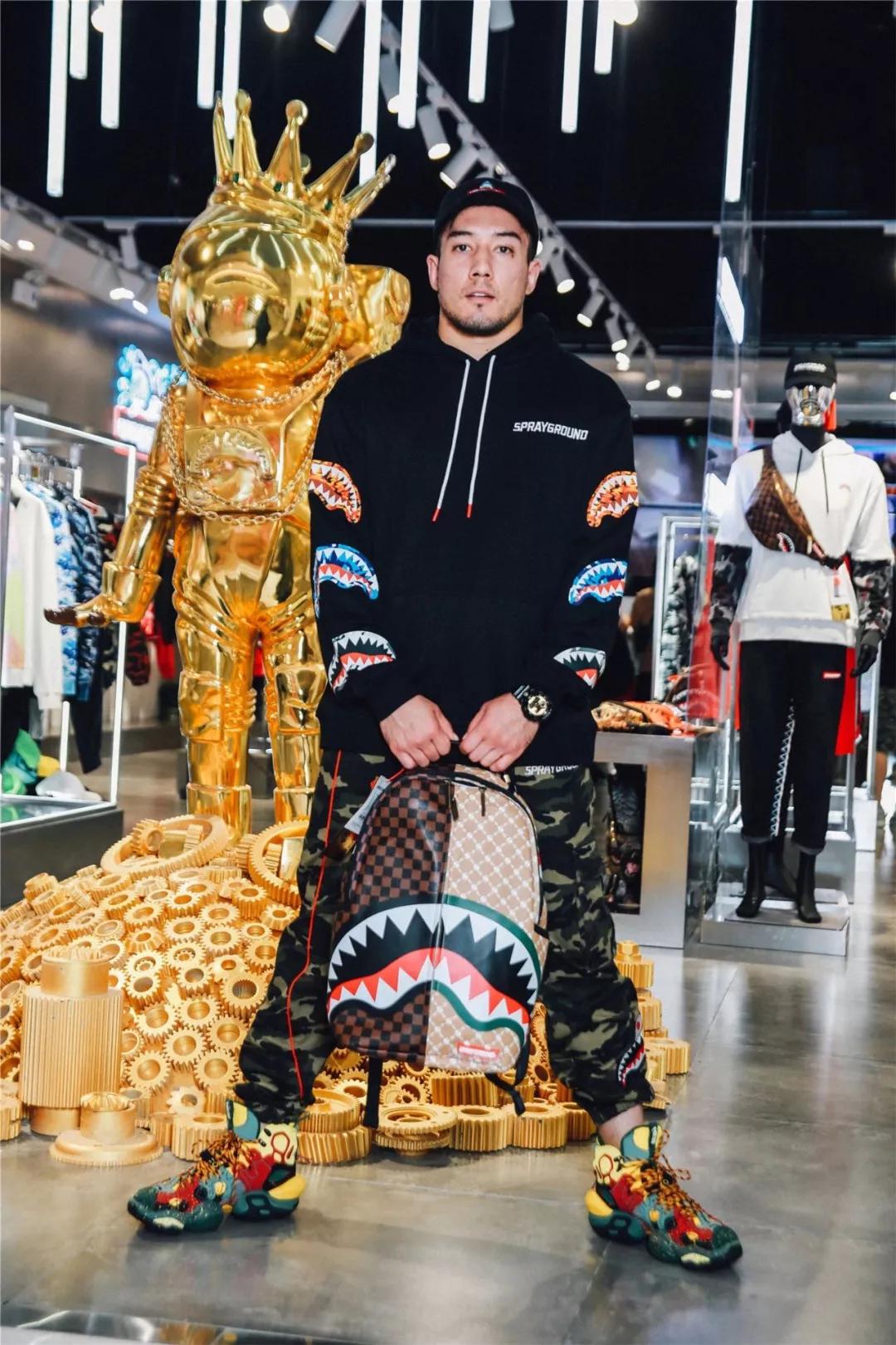 爱上武汉的小女人,爱上武汉不想走武汉方言