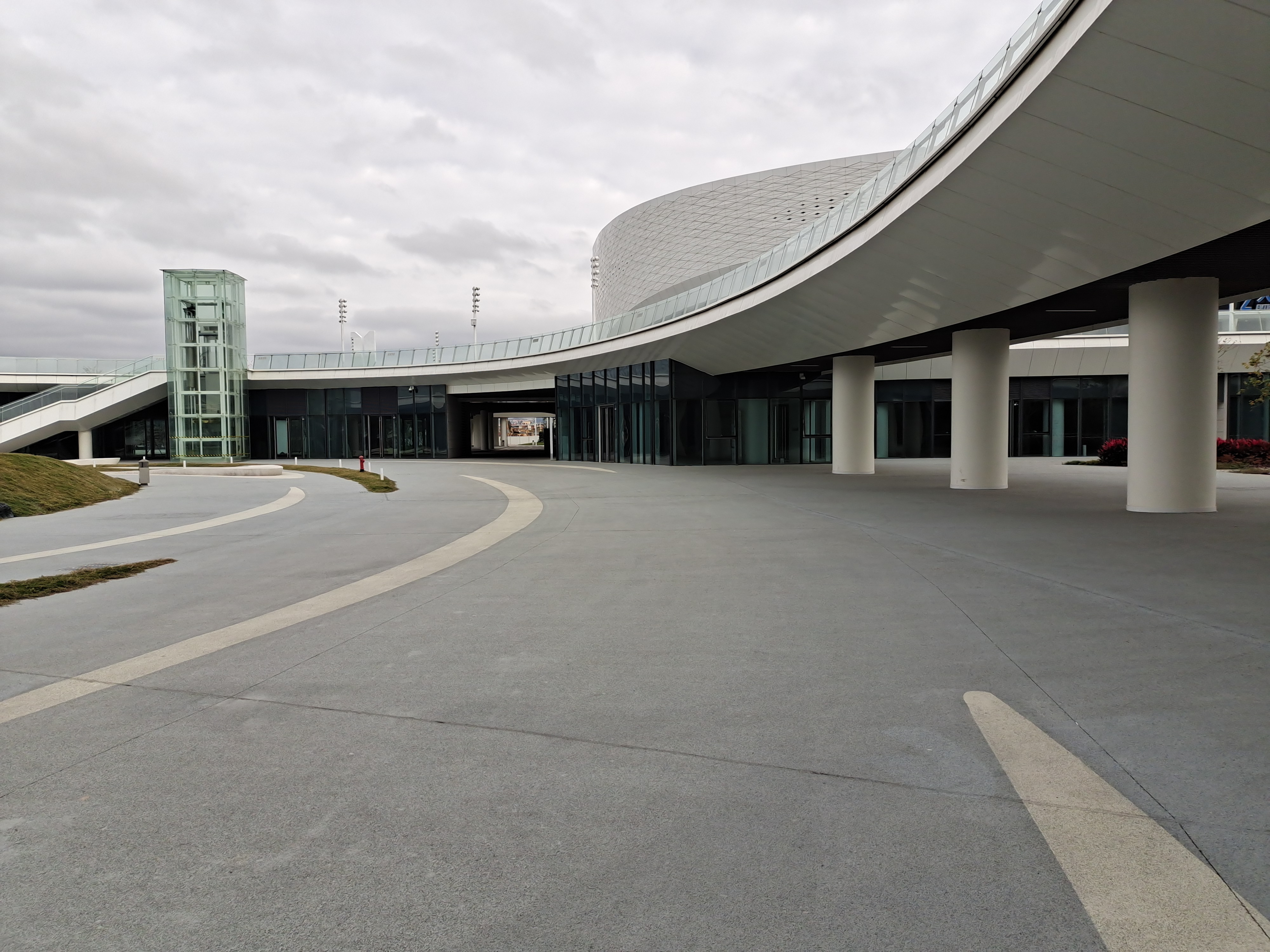 晋江市第二体育中心参观,晋江市第二体育馆全景