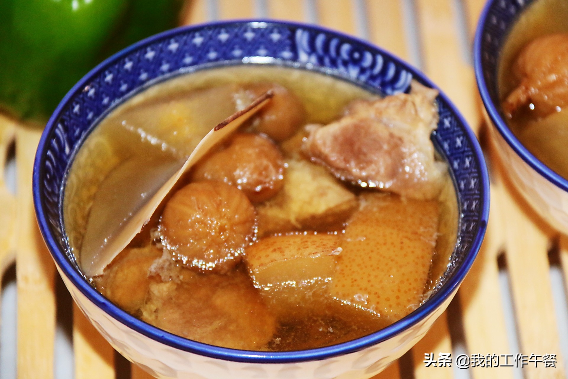 用什么煲汤可以止咳润肺,三种水果煮一锅润肺止咳清爽甘甜