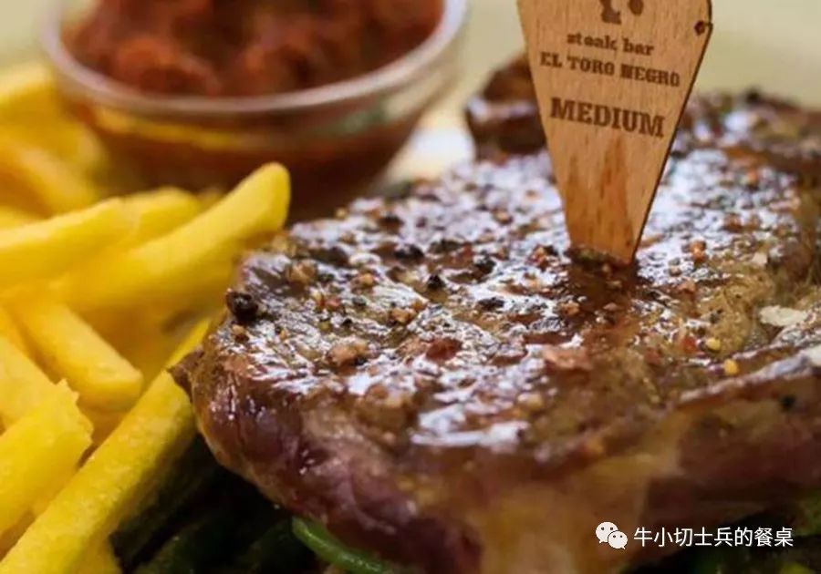 捷克烤猪肘子,捷克斯洛伐克烤猪肉