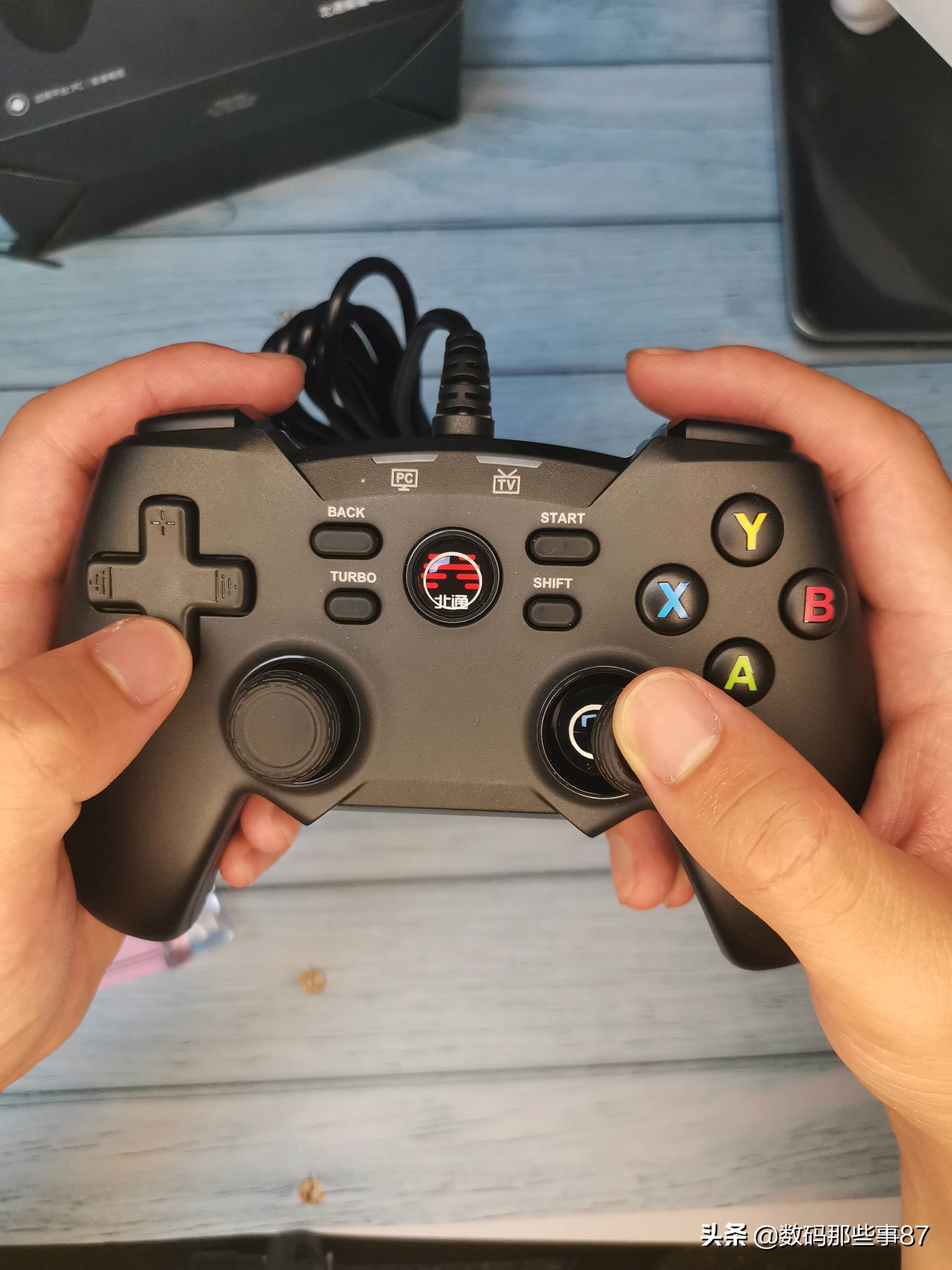 北通蝙蝠4游戏手柄,北通蝙蝠4手柄怎么连手机