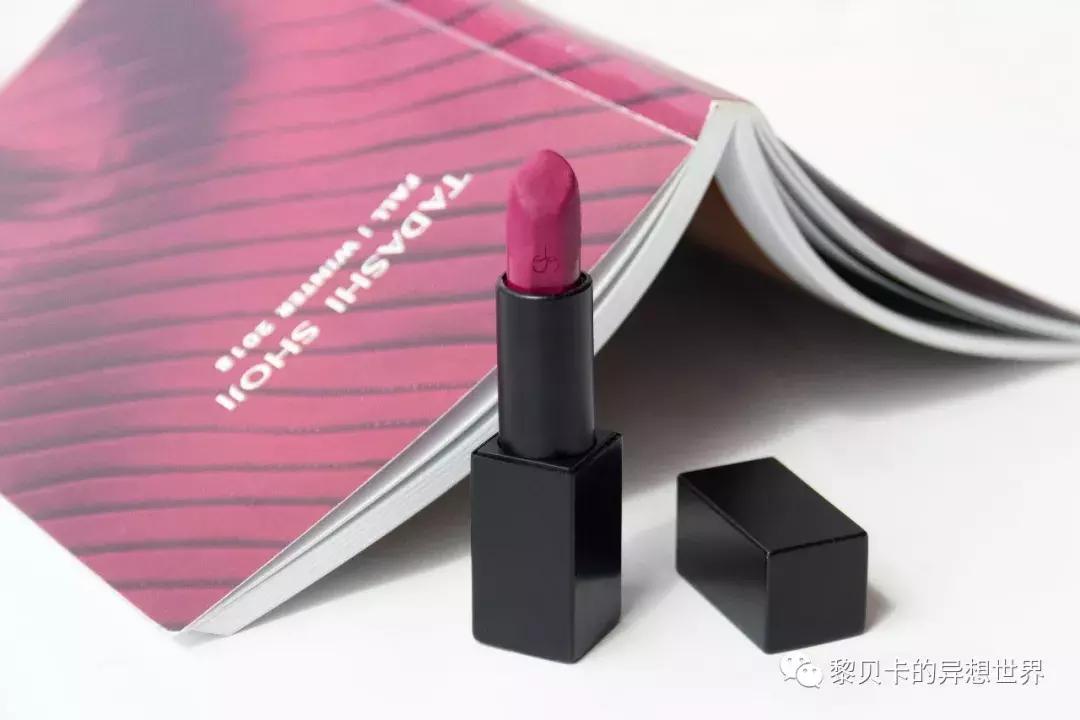晒得再黑也不怕，这9支口红就是我的”秘密*器武**“