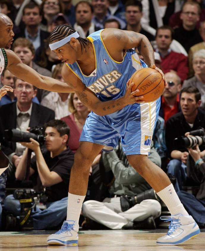 aj2鸳鸯鞋配色,最近比较火的球鞋aj