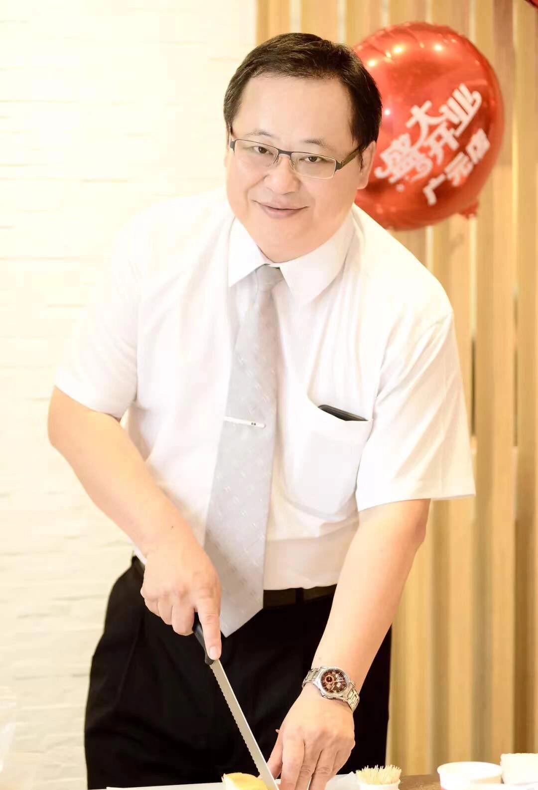 中国烘焙史上传奇人物—津味实业上海85度C总经理朱世铭先生