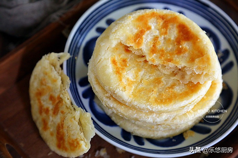 一样材料做美食,又酥又软的家常烙饼简单做法