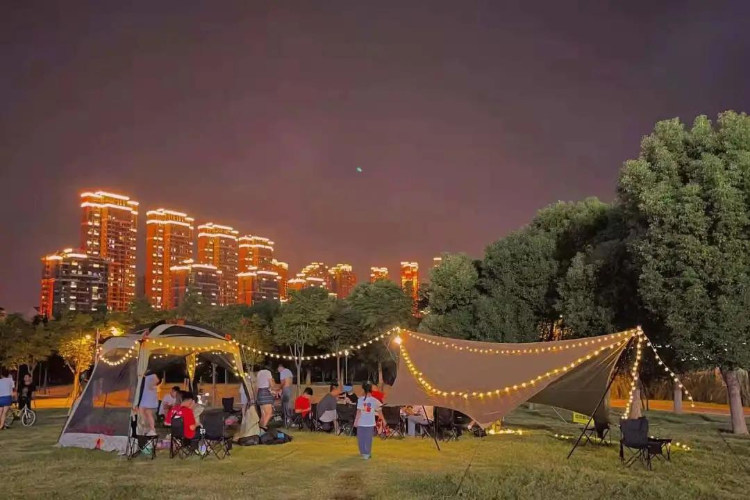 七星湖露营基地,泉水湖露营基地