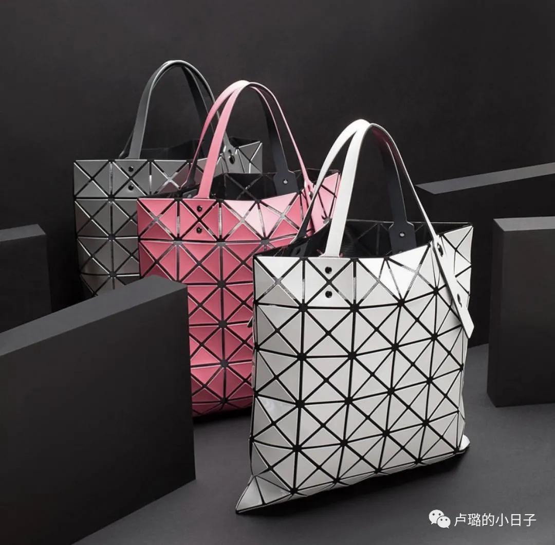 千万不要买的几款包,总结了我这些年来买包的血泪经验