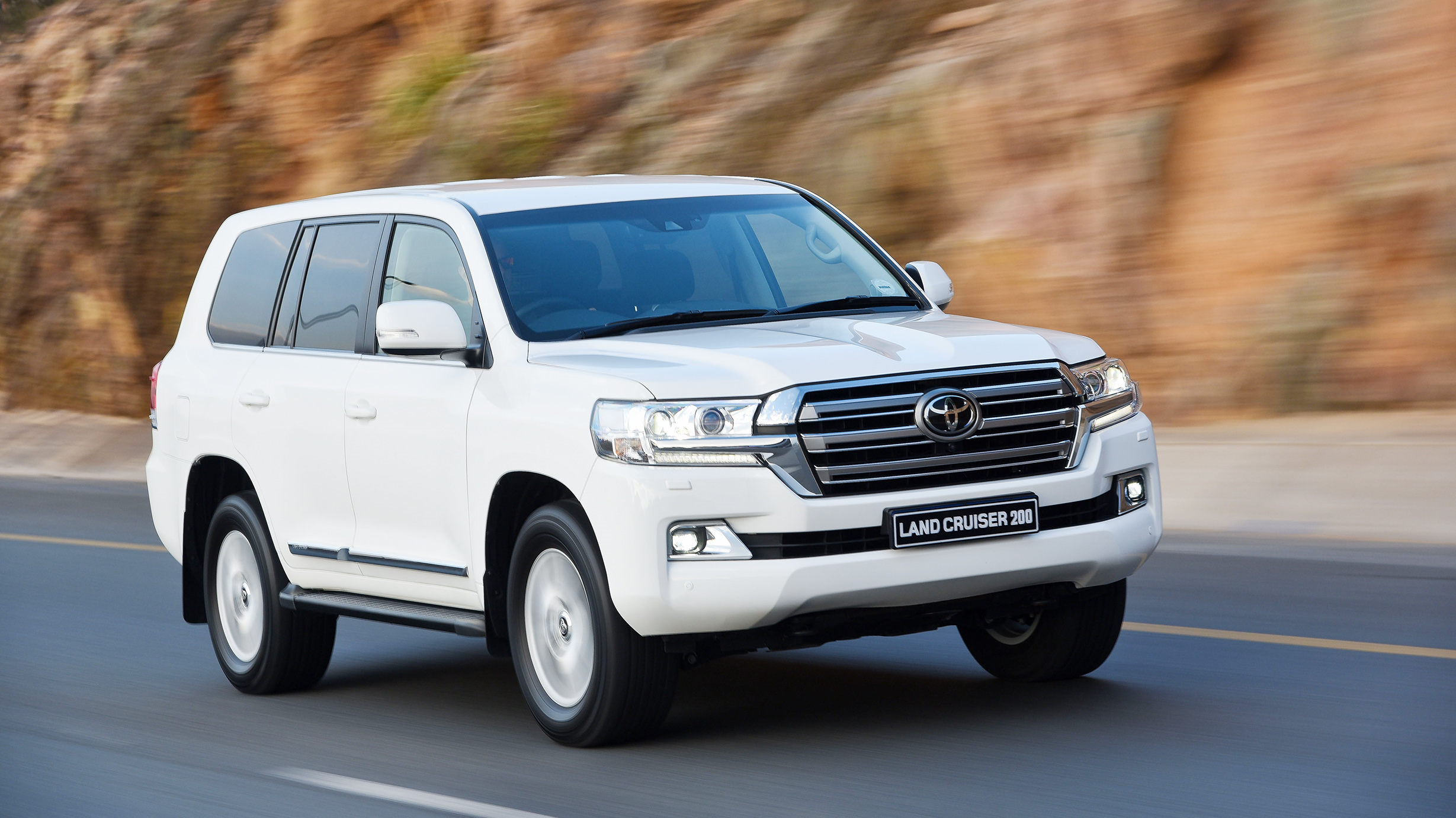 日系最新款的越野车,日系越野车最好的三款车