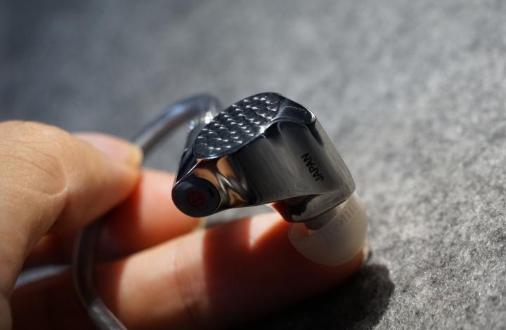 一万块的音响怎么样,同价位华为苹果耳机对比