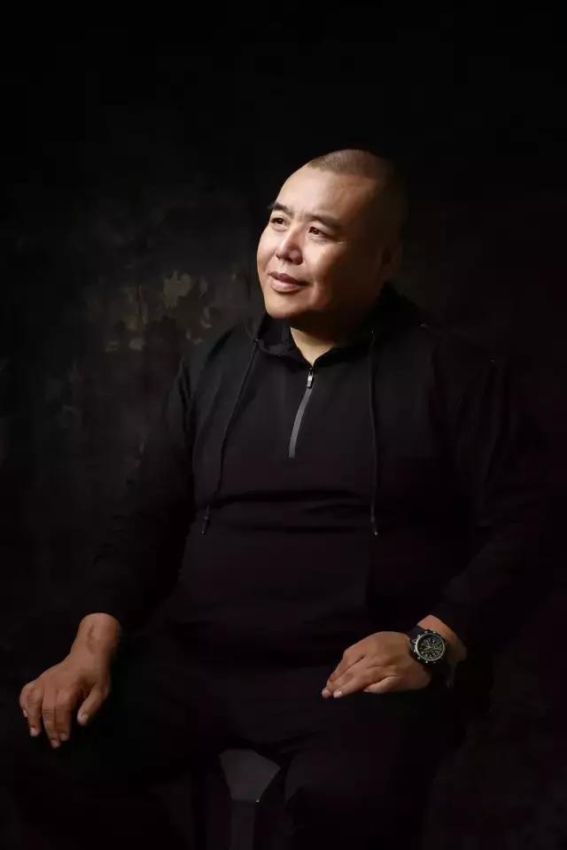 没有这两个妹妹，他就成为不了一位好导演！