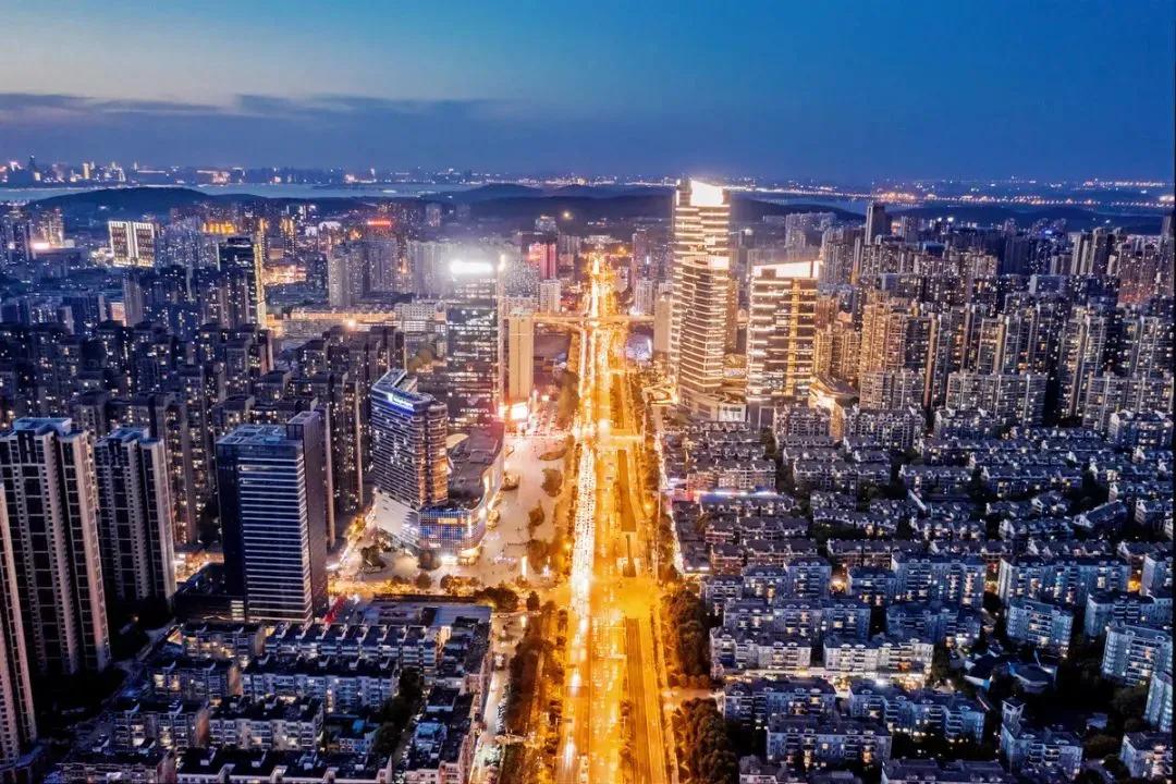 在你心中世界是什么颜色的,在你心中是什么样子的