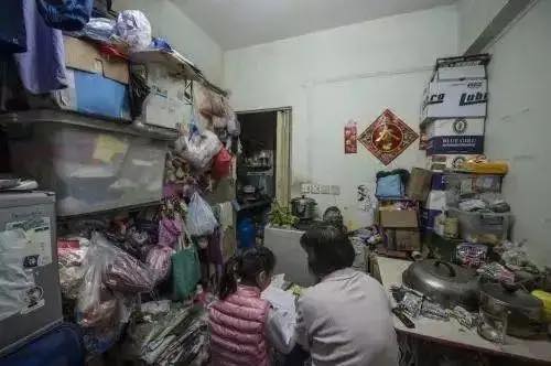 香港的棺材房和笼房,香港的棺材屋你见过吗