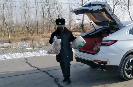 看到了农民的心声,看到村民的眼睛里满是喜悦