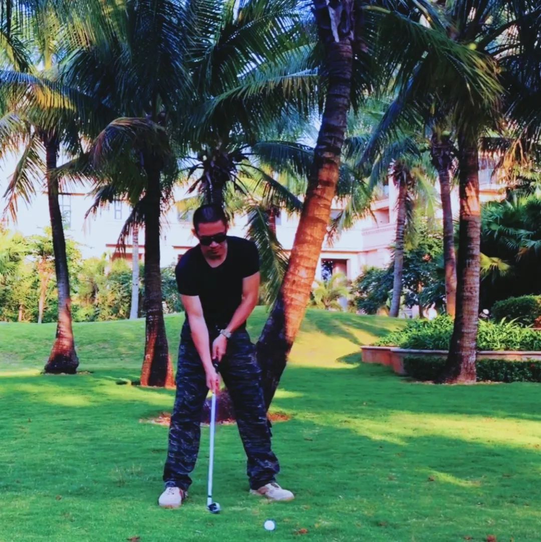 为什么美国不喜欢足球喜欢橄榄球,欧美人更喜欢橄榄球还是足球