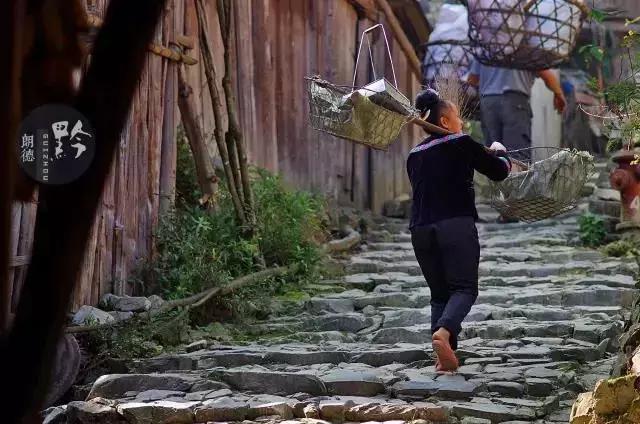 江苏省去贵州旅游免门票吗,江苏人到贵州旅游门票免费吗