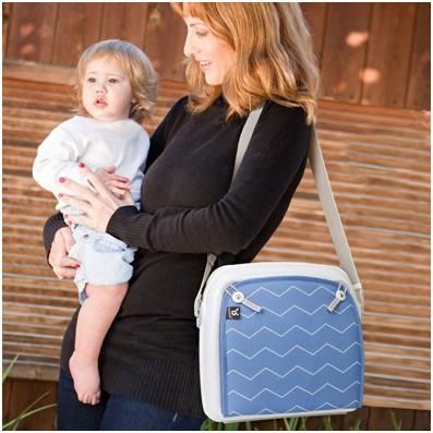 出门冲奶粉的热水怎么携带,带宝宝出门如何给宝宝冲奶粉