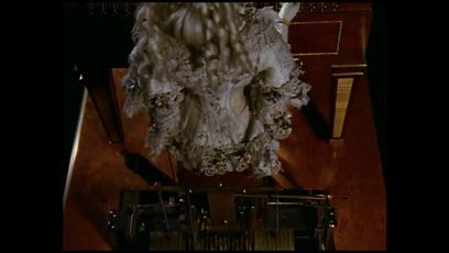 看完这些处处是机关的家具,才知道小时候的文具盒是这么来的