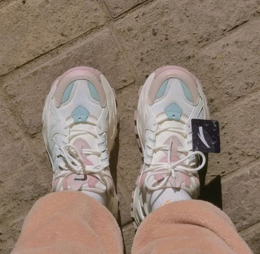 春季买新鞋这20双好看舒适有质感,小白鞋去年买过的款