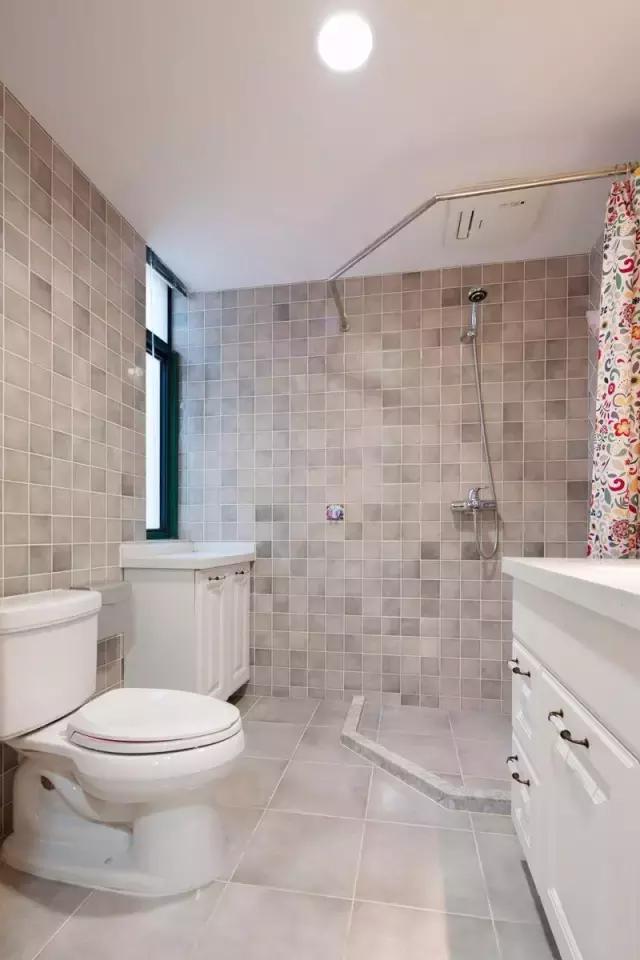 装修技巧小妙招卫生间装修效果图,卫生间600x1200上墙装修效果