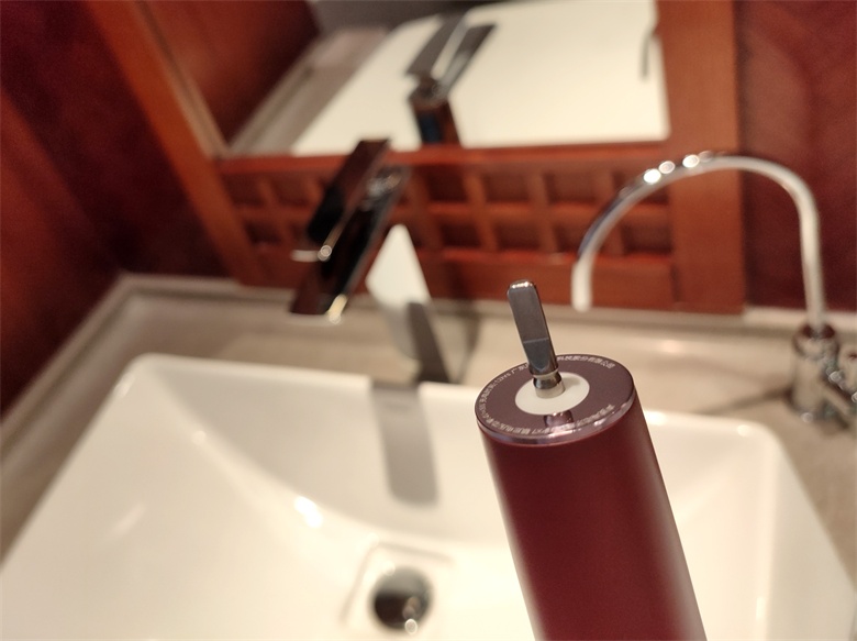 罗曼声波牙刷t40评测,罗曼电动牙刷t40和20的区别