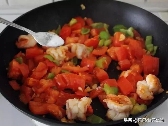 虾仁可以和番茄鸡蛋一起炒吗,鸡蛋虾仁番茄炒饭的做法大全家常