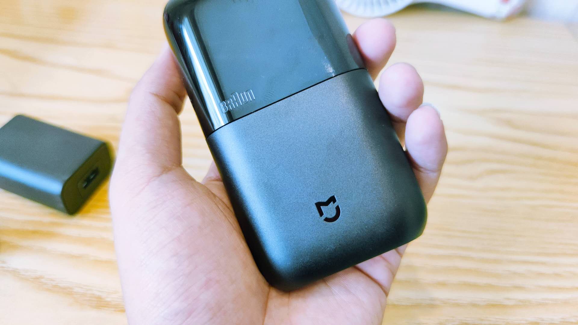 米家高端剃须刀和博朗对比,剃须体验