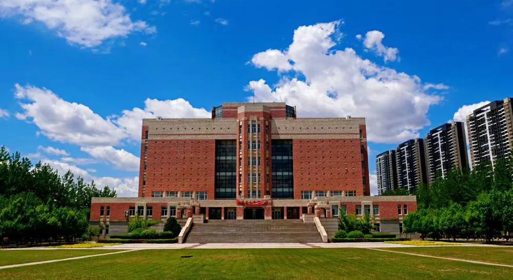 以省命名，存在感却很低，被误认为普通高校，辽宁大学实力如何？