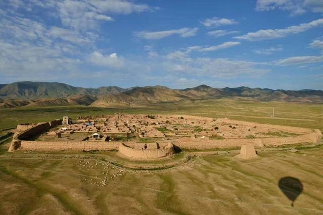 战争中的工事,战争时期修筑防御工事的视频