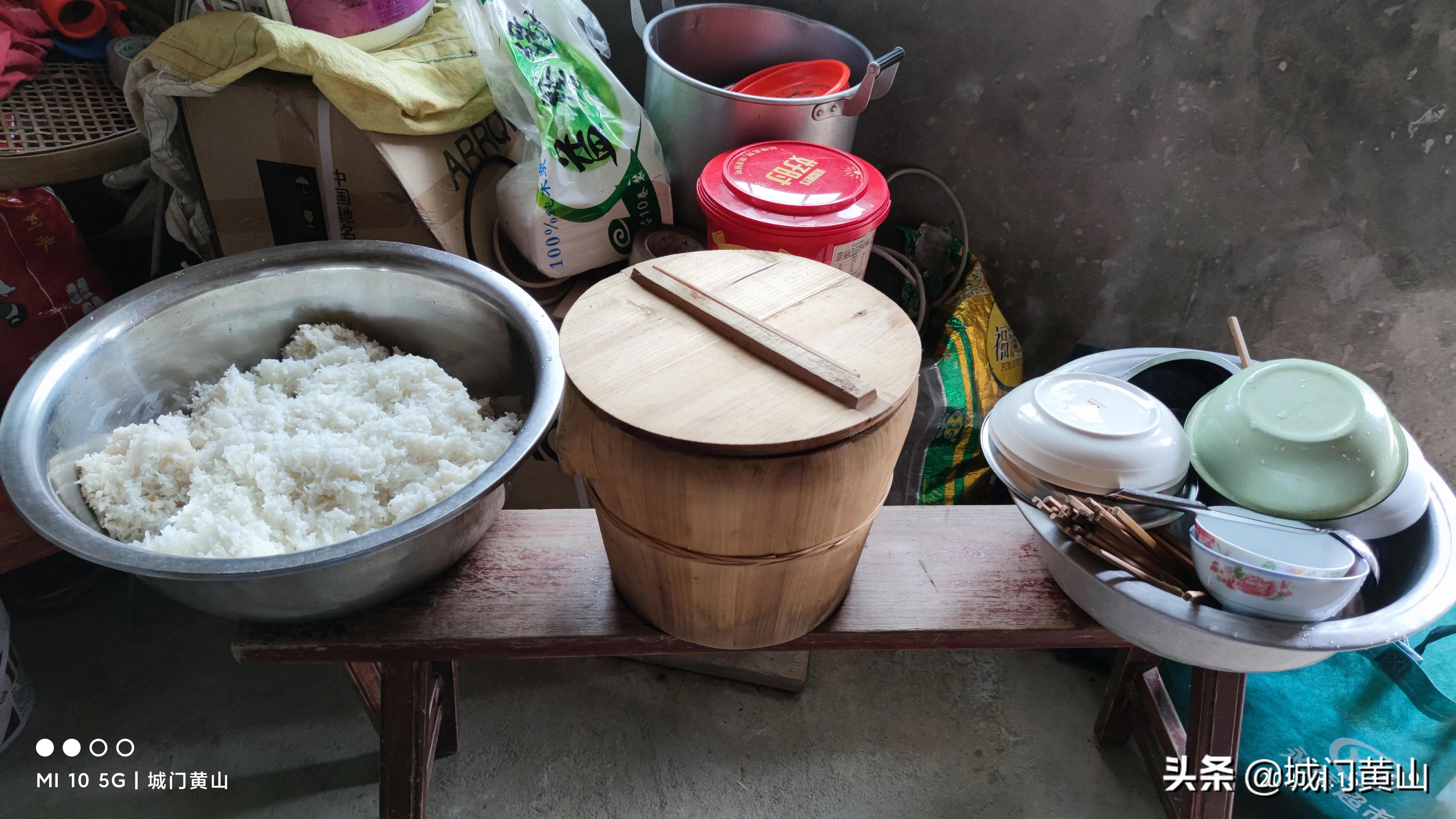 福州大湖乡冬瓜佛手瓜盛夏里在山里绽放