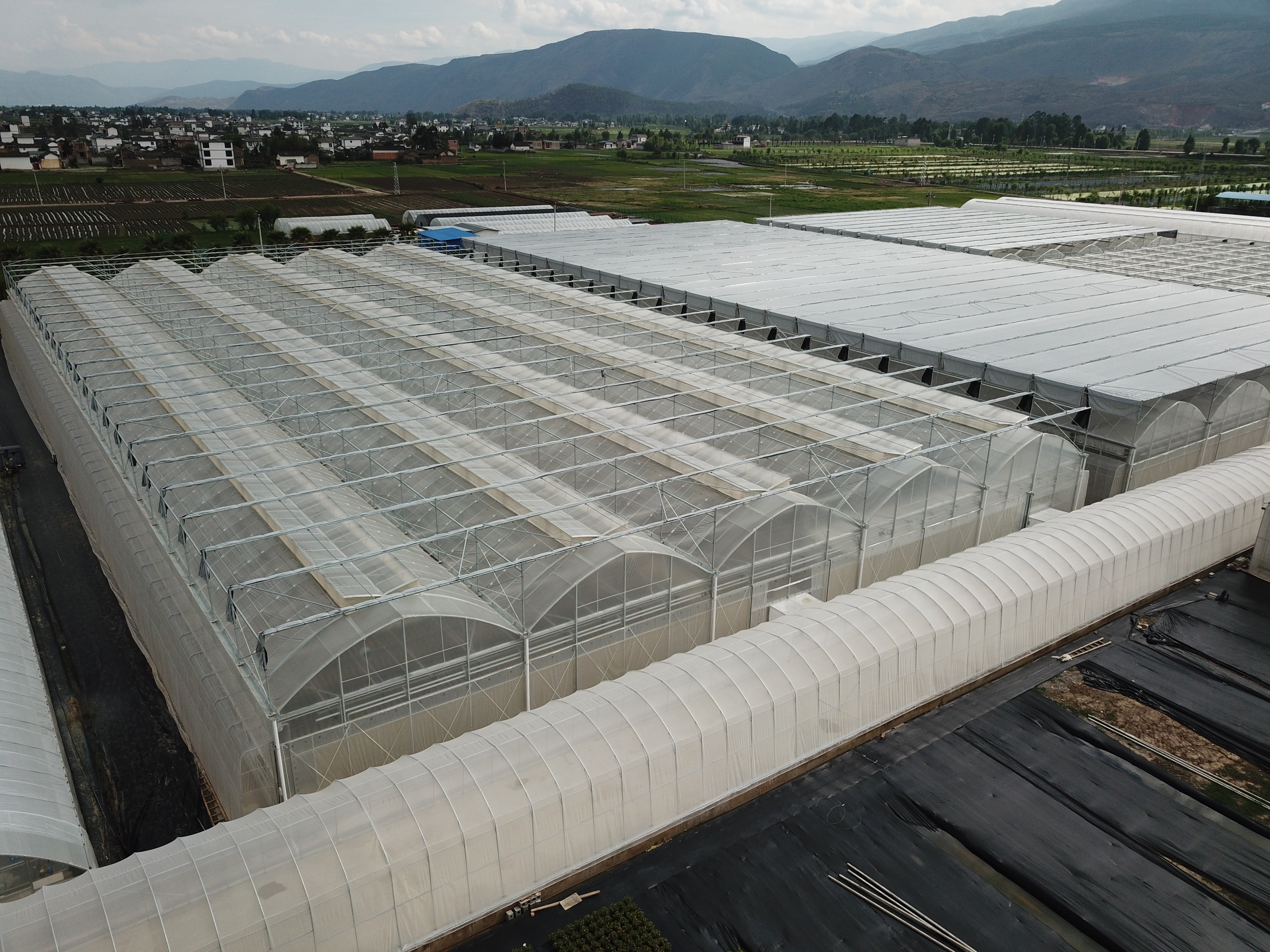 农业连栋温室大棚补贴标准,吉林连栋温室大棚一亩地多少钱