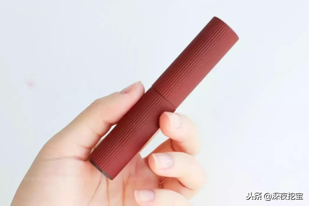 年度爱用口红滋润,十支必备口红推荐