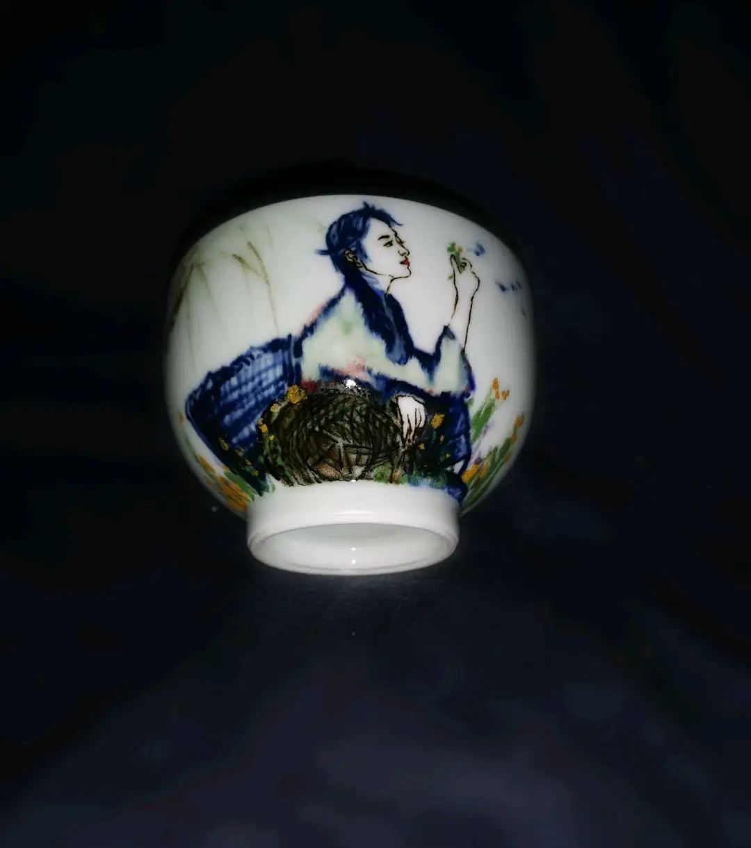 景德镇陶瓷水杯价格表,景德镇杯子轻还是重