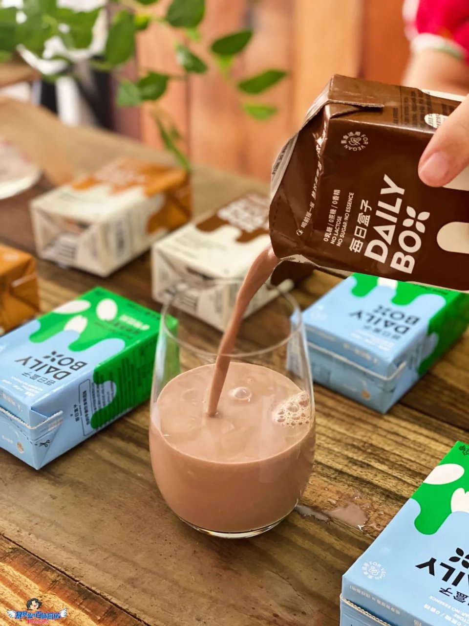 燕麦奶无糖0脂肪平价,五谷燕麦奶无糖低脂