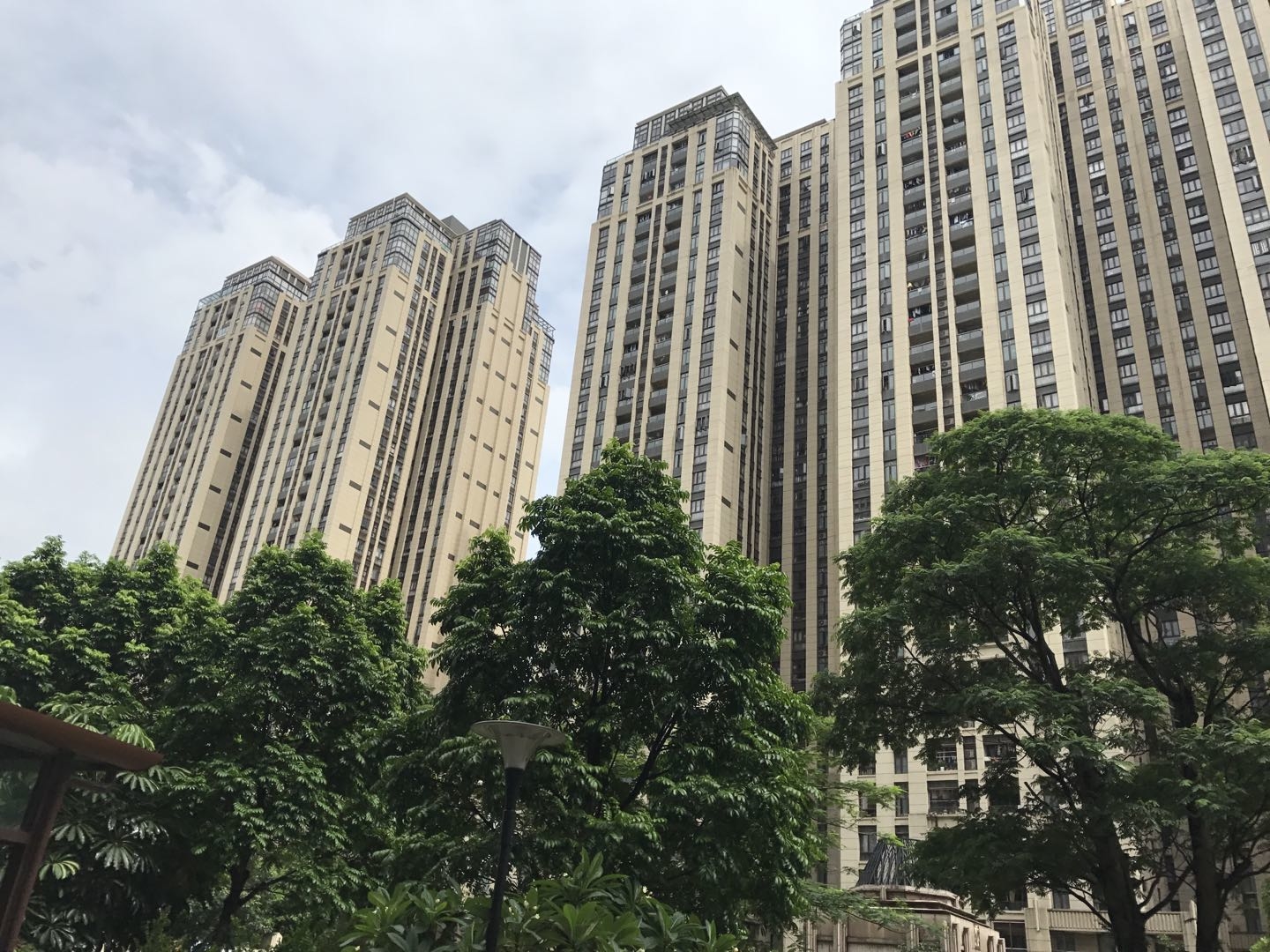 万科欧泊雅居乐佰利山怎么选,番禺雅居乐一尺山居和万科欧泊