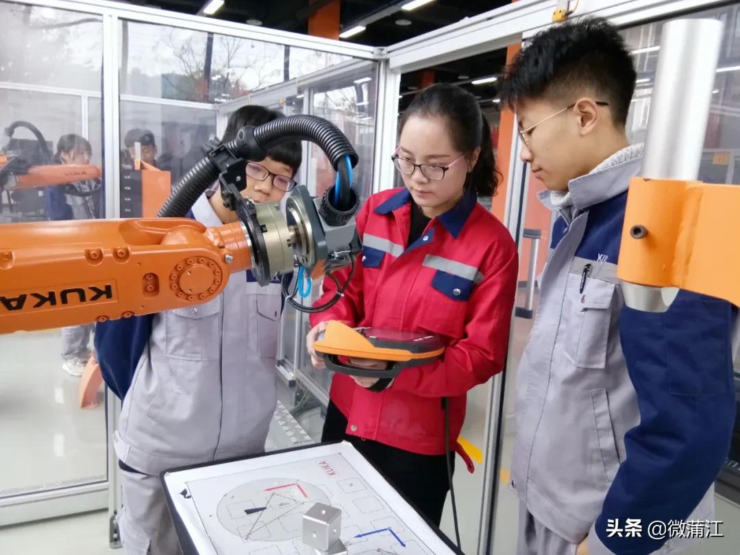 蒲江县优秀教师名单,蒲江优秀教师名单