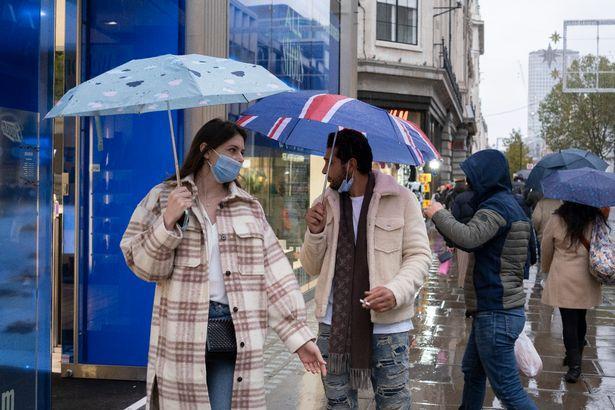 美国人排队囤积中国货,美国人囤中国货