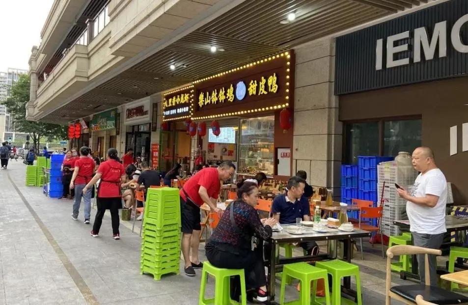 一年赚十万的早餐店还要做下去吗,在沈阳开一家早餐店月入多少