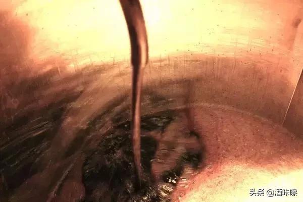 红酒里面的渣子是什么,红酒酒渣有什么用