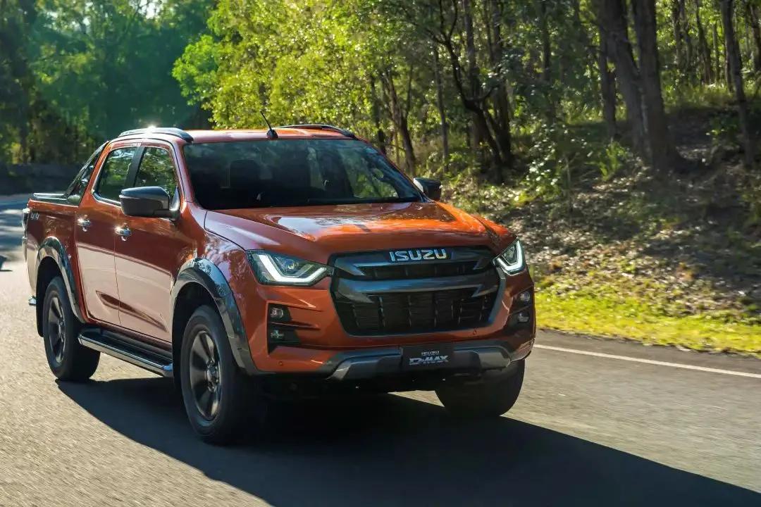 一刚一霸，原来五十铃这么野