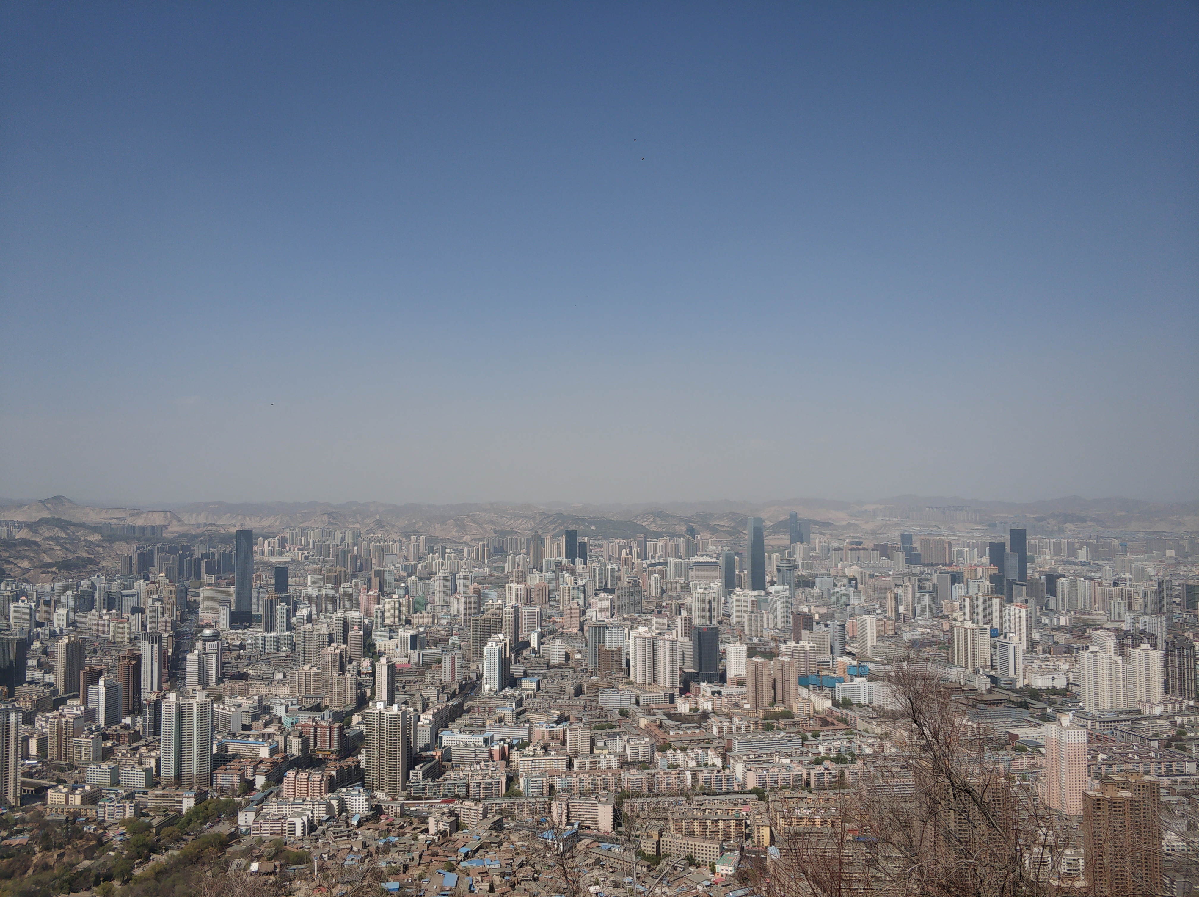 兰州和保定比哪个发达一些,甘肃兰州城市对比