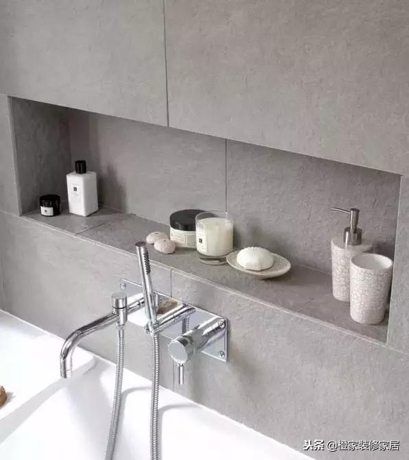 卫生间墙壁掏洞感觉打到隔壁了,卫生间墙掏个洞放垃圾桶