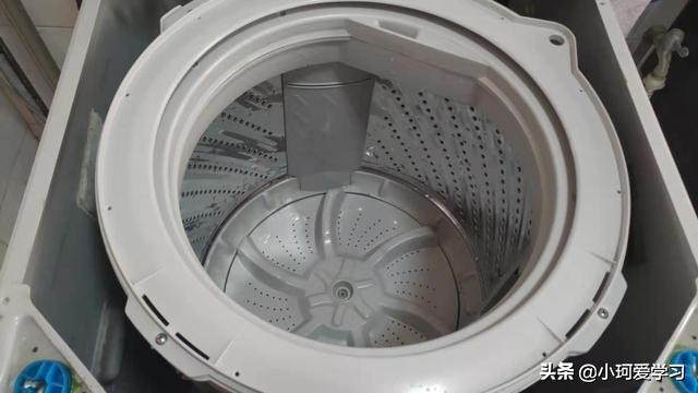 自己拆卸清洗洗衣机有什么神器,小保姆波轮洗衣机拆洗全过程