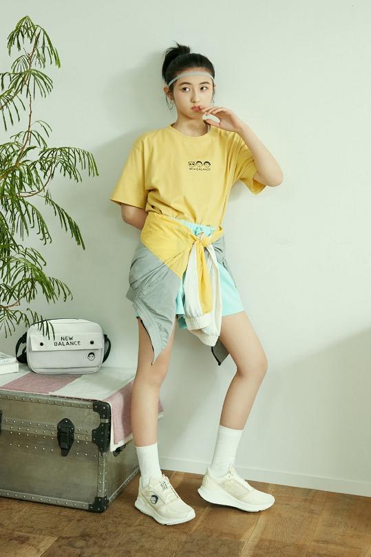 张子枫屈臣氏矿泉水品牌代言人,张子枫成为影后