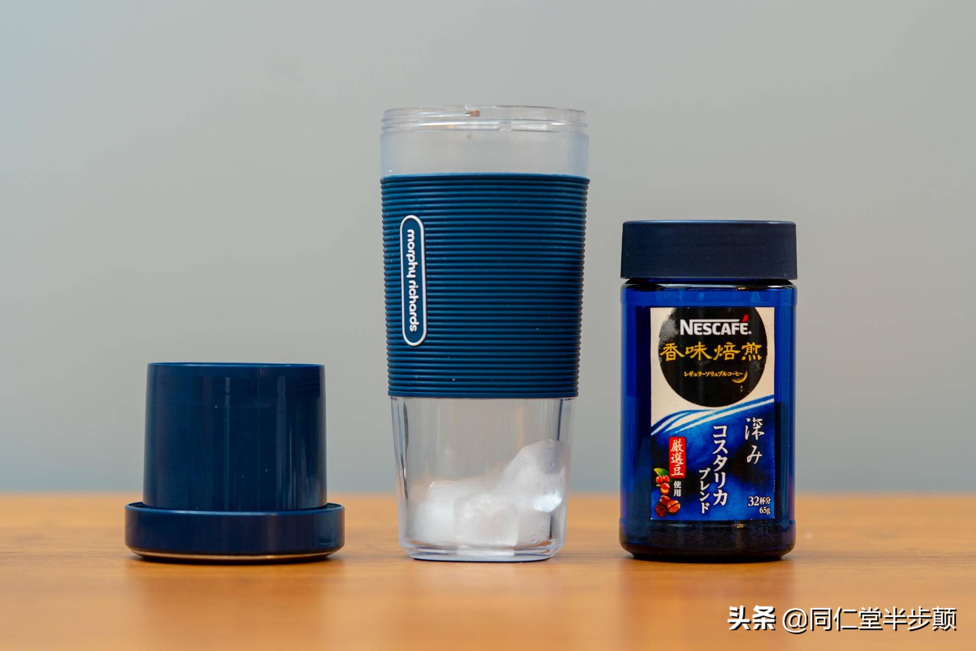 怎么用榨汁机榨果汁,如何用榨汁机榨出一杯好吃的果汁