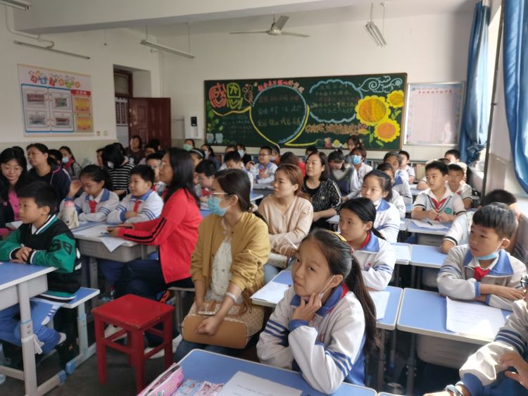 小学校际教研交流活动报道,片区联片教研活动报道