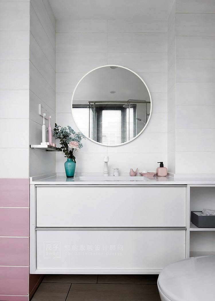 没有沙发墙的房子怎么设计好看,省钱设计房屋