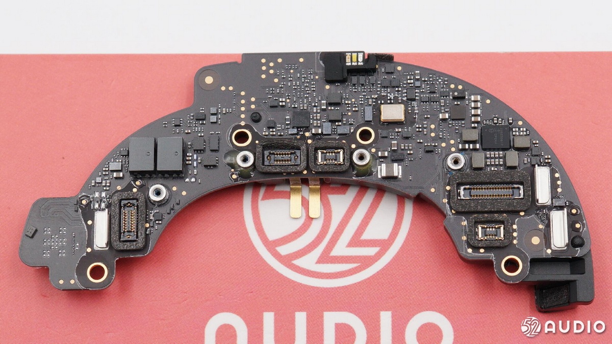 airpodsmax耳机评测,2024年苹果airpodsmax值得买吗