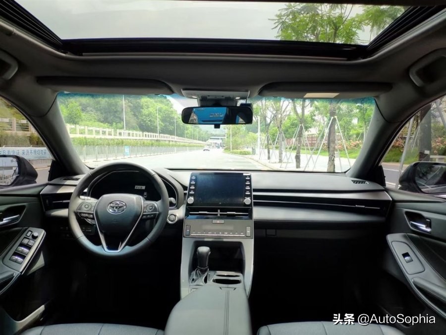 开着亚洲龙回家，感觉很不错