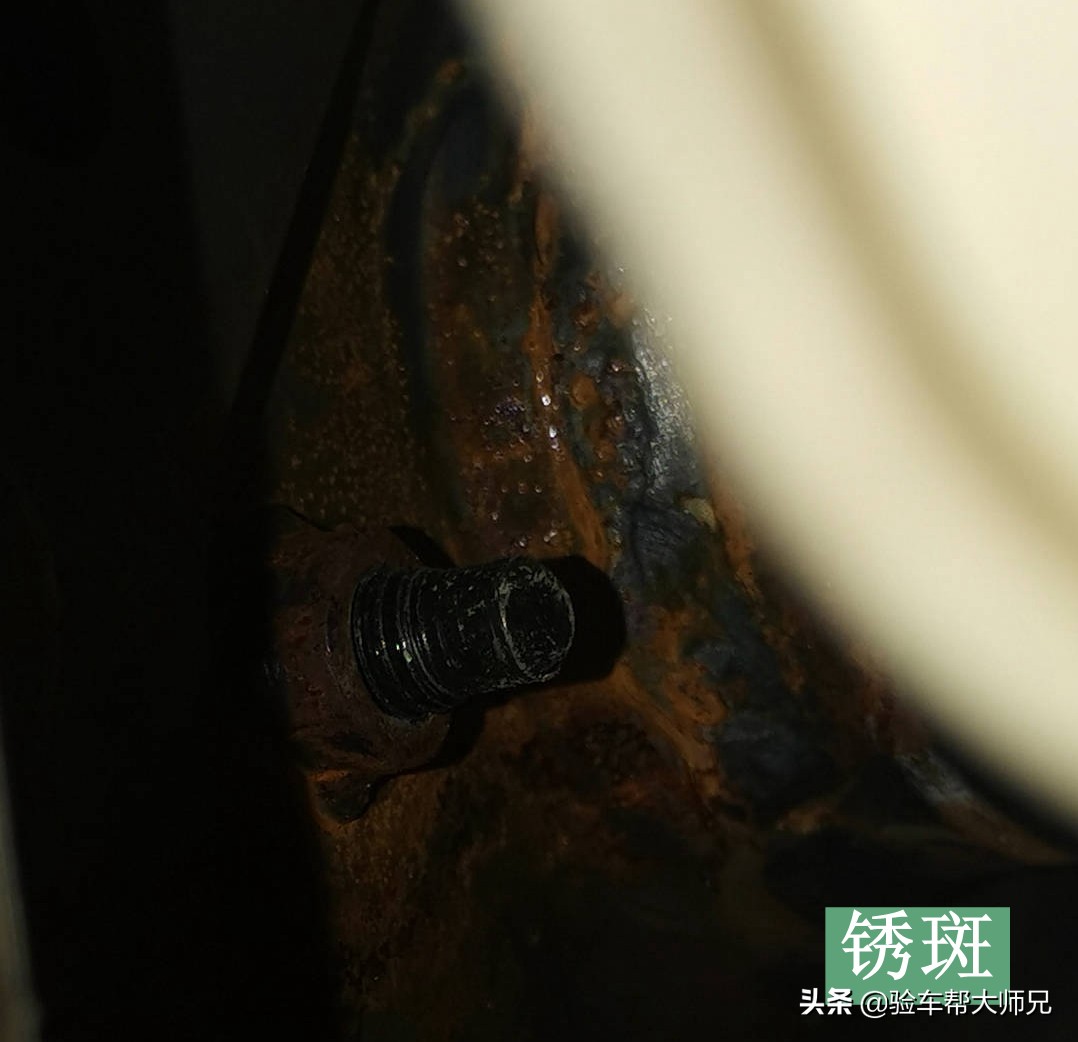 第一次遇到，车商要求退车，个人卖家找第三方证明自己车没泡水