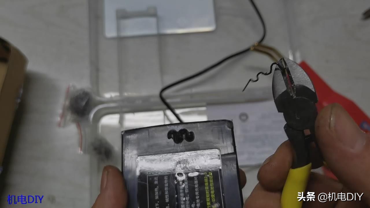 植钉焊枪效果怎样,塑料焊枪和塑料焊钉哪个更牢固